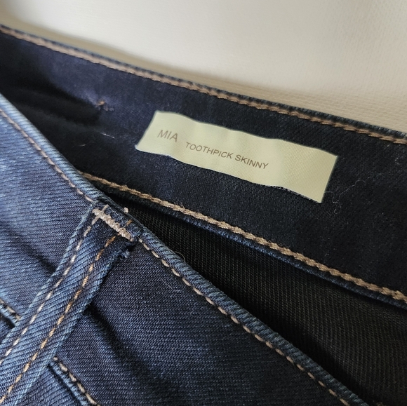 Kut Dark Wash Skinny Jeans - Picture 4 of 4